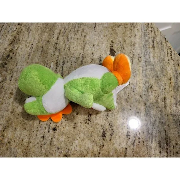 Nintendo Super Mario Bros. 8" YOSHI Plush Stuffed Animal Toy 2019 - Picture 6 of 12